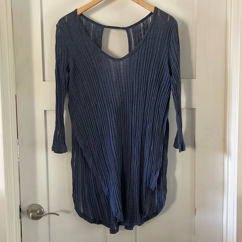 We The Free open back slit shirt